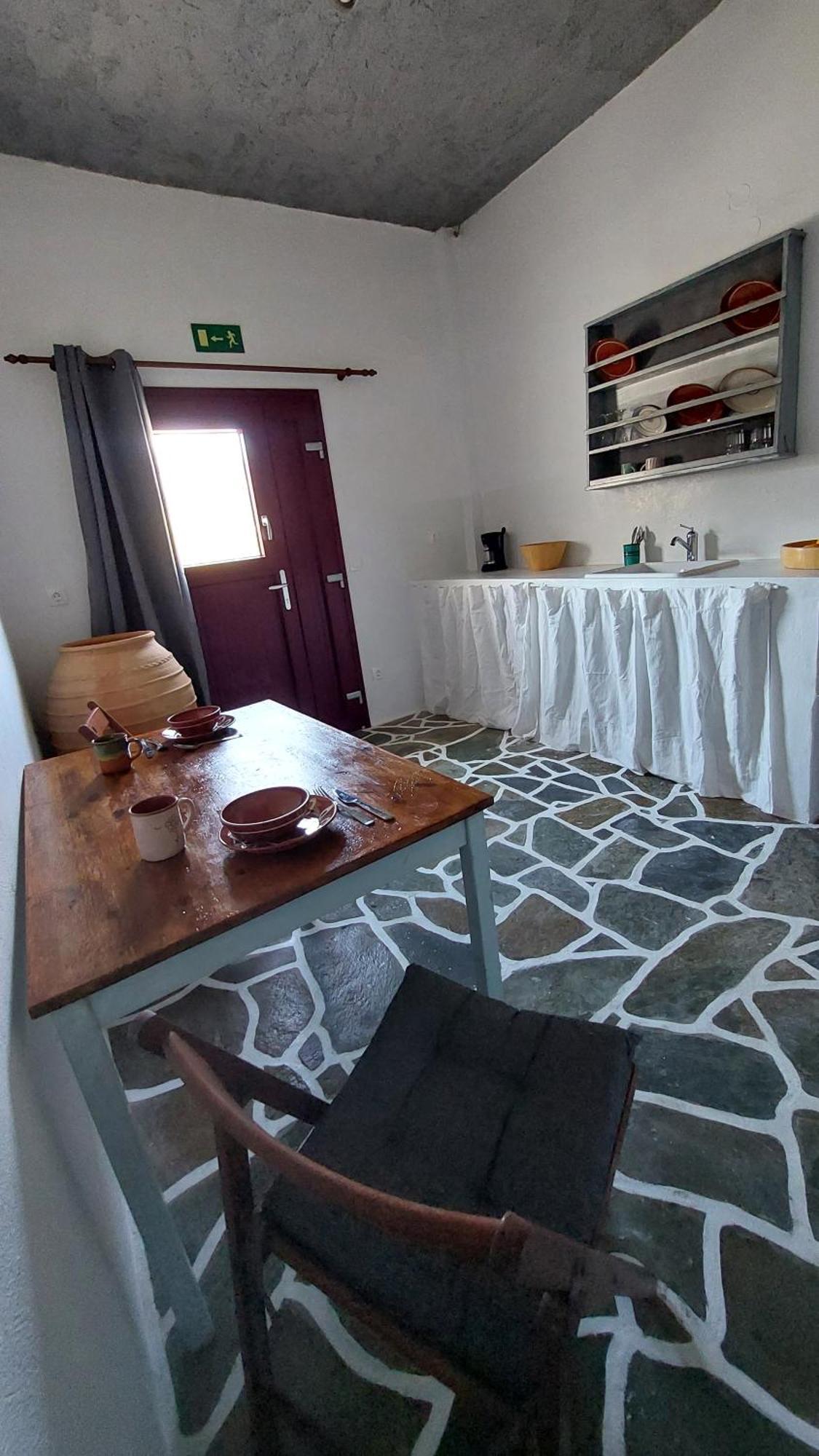 Styfilia Beachfront Apartments Platis Gialos  Εξωτερικό φωτογραφία